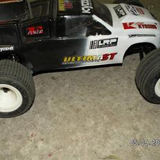 Bil kyosho  ultima solgt
