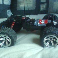 Off-Roader nikko max