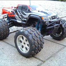 Off-Roader Savage X