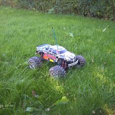 Off-Roader Traxxas T-MAXX solgt