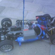 Bil Traxxas nitro 4tech