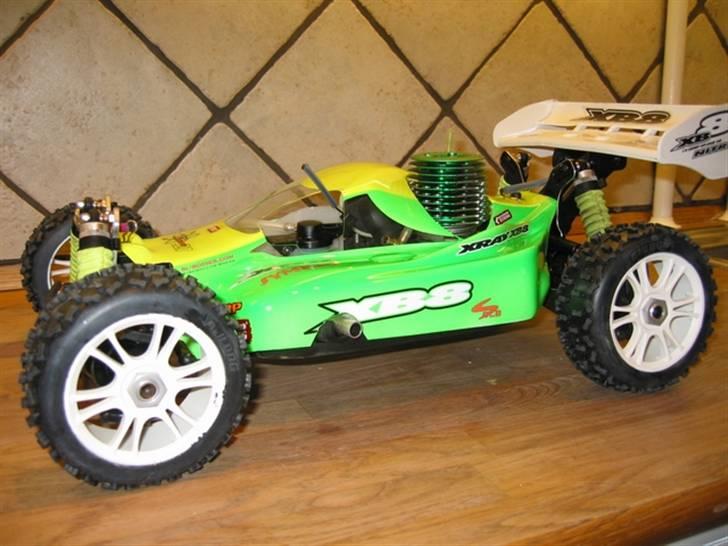 Buggy Xray XB8R billede 5