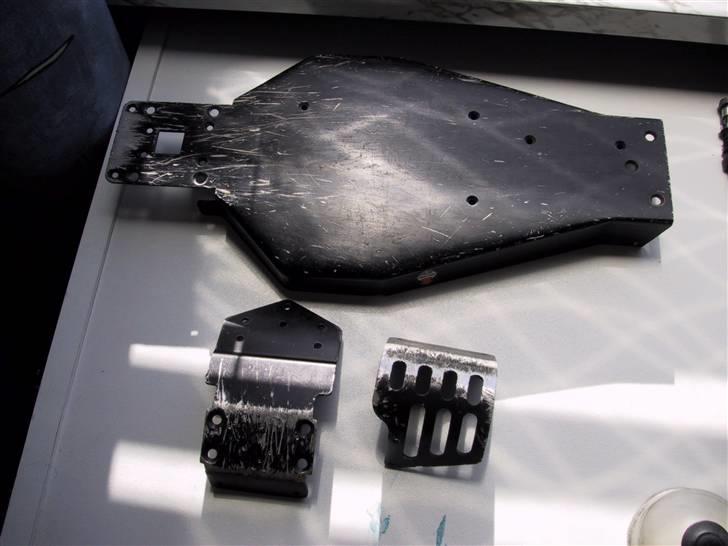 Off-Roader Team Associated RC10T2FT - Før det blev slebet ned og malet.. billede 14