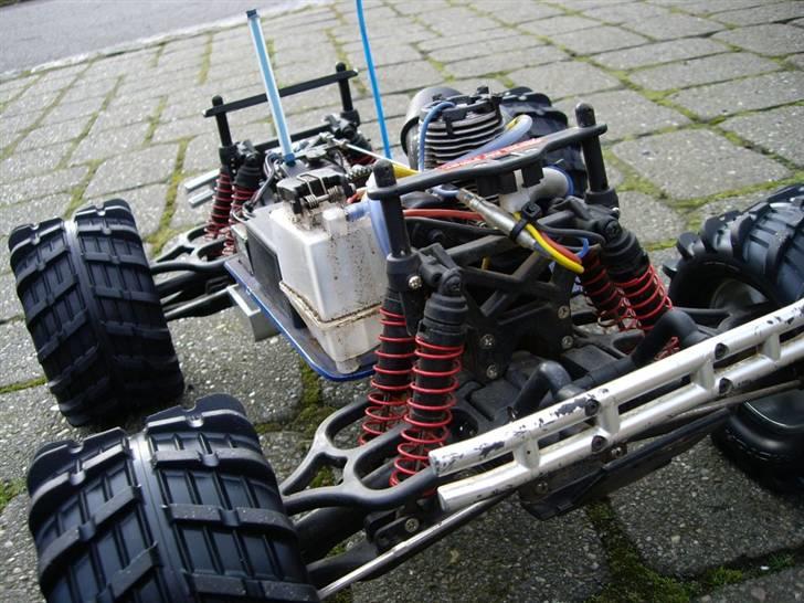 Off-Roader T-MAXX (solgt)  billede 7