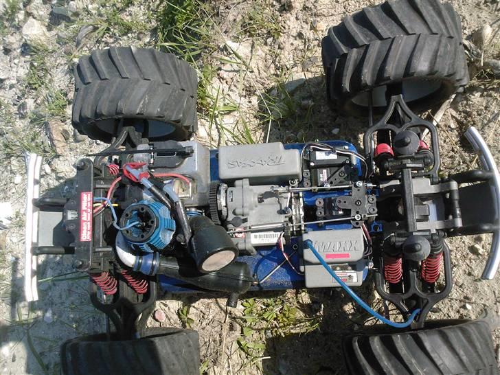 Off-Roader Traxxas T-Maxx 2,5 R (Red Bull) billede 5