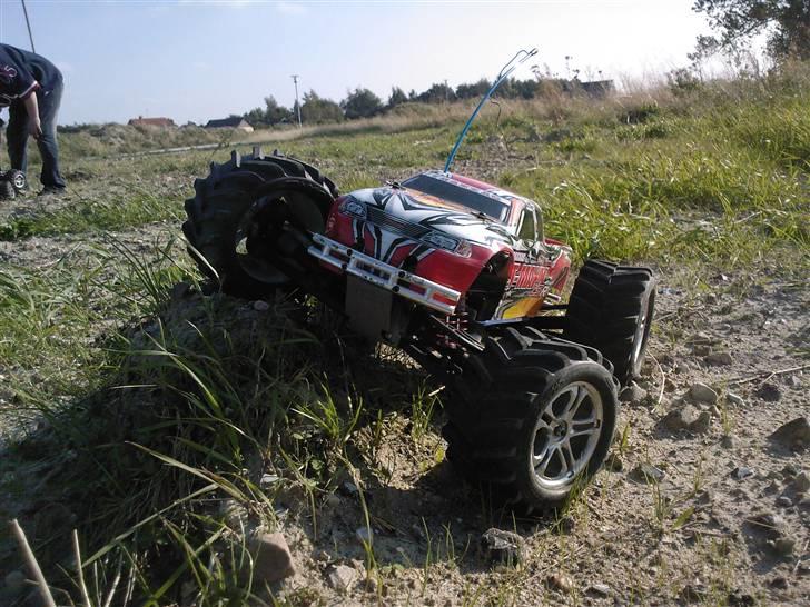 Off-Roader Traxxas T-Maxx 2,5 R (Red Bull) billede 10