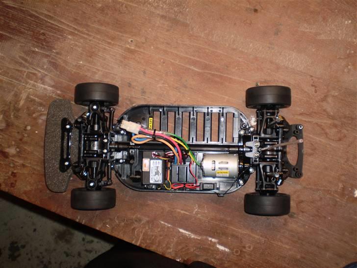 Bil Tamiya TT-01 - Fra bilen var standard, med servo og modtager fra en gammel bil billede 2