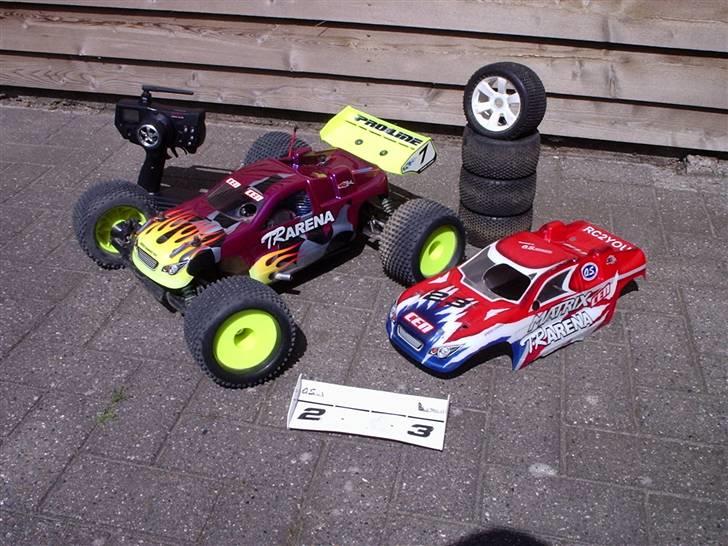 Off-Roader Cen Matrix TR Arena 30VG - Arena, std. karrosse + spoiler og hjul, Futaba 3PM sender. billede 15