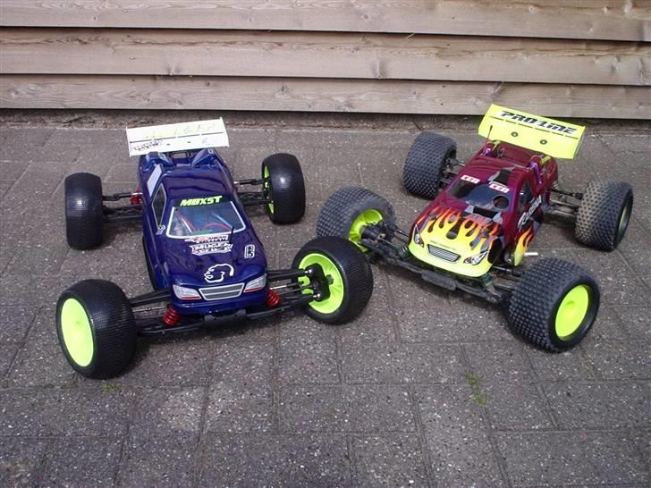 Off-Roader Cen Matrix TR Arena 30VG - Arena´en sammen med min Mugen truggy. billede 17