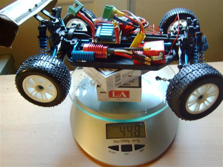 Buggy associated rc18b FT billede 9