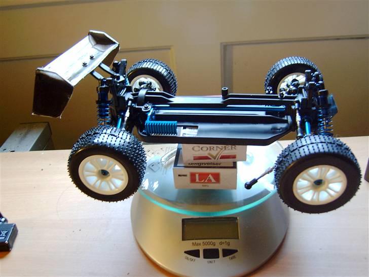 Buggy associated rc18b FT billede 10