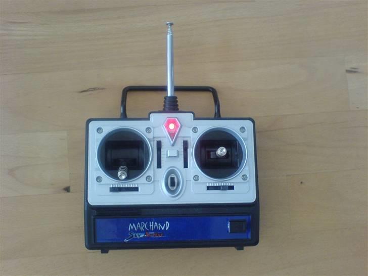 Fly Marchand Sky artist billede 4