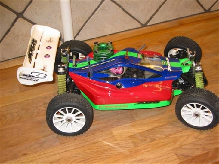 Buggy Xray XB8R billede 6