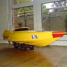 Båd RC projekt  benzin 