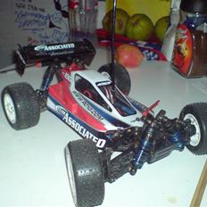 Bil Team associated 18b/T