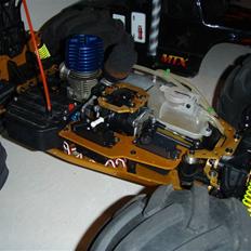 Off-Roader SINYN nitro bil (solgt)