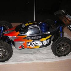 Buggy kyosho inferno mp 7.5