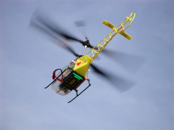 Helikopter E-sky Lama V3 - Ude at flyve billede 10