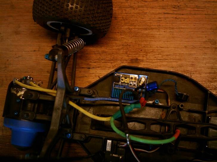 Off-Roader Asso T4 truck  billede 6