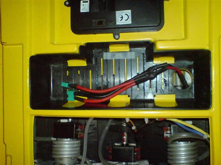 Båd RC projekt  benzin  billede 3