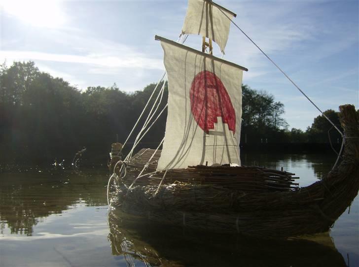 Båd KONTIKI,,,"Tigris" Brændt billede 4