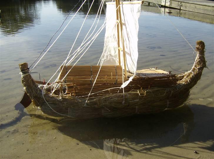 Båd KONTIKI,,,"Tigris" Brændt billede 9