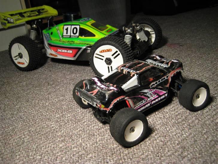 Off-Roader X-ray m18t BL billede 1