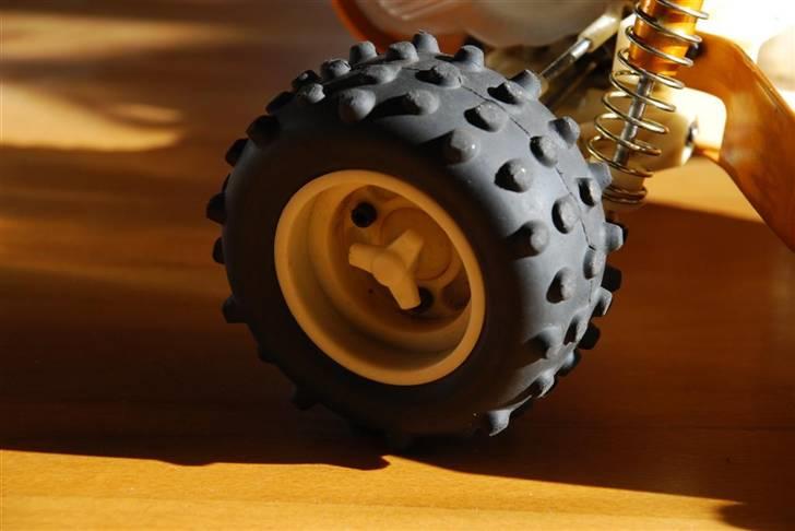 Buggy AE Rc10 "Gold Tub" - Den gamle gearkasse med seks gear billede 2