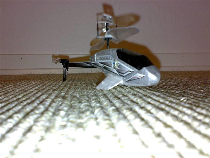 Helikopter PicooZ  Micro Helikopter billede 1