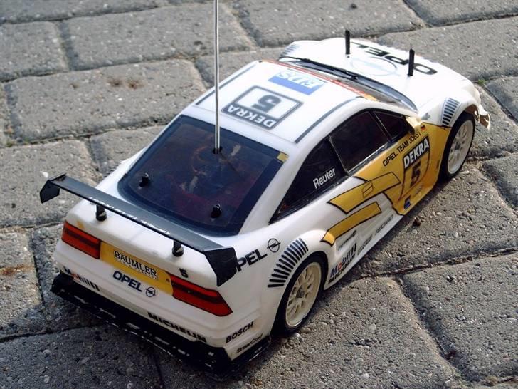 Bil Opel Calibra V6 TA-02 - Overdimentioneret spoiler, der hvis monteret på en almindelig Calibra, vil resultere i sådan et dumme-slag! billede 4