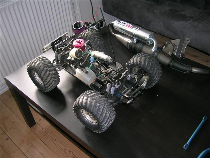 Off-Roader ThunderTiger MTA4 :SOLGT: billede 7