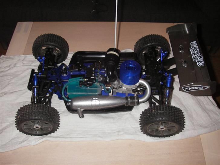Buggy kyosho inferno mp 7.5 billede 2
