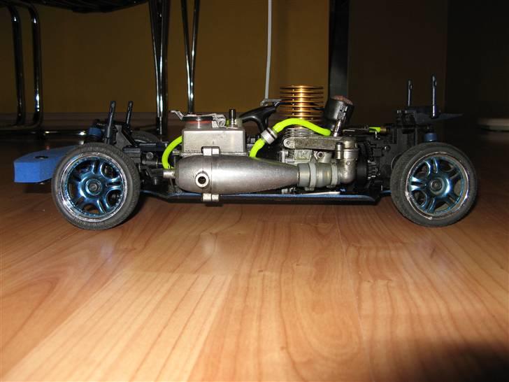 Bil subaru 1/10 (Solgt!) billede 5