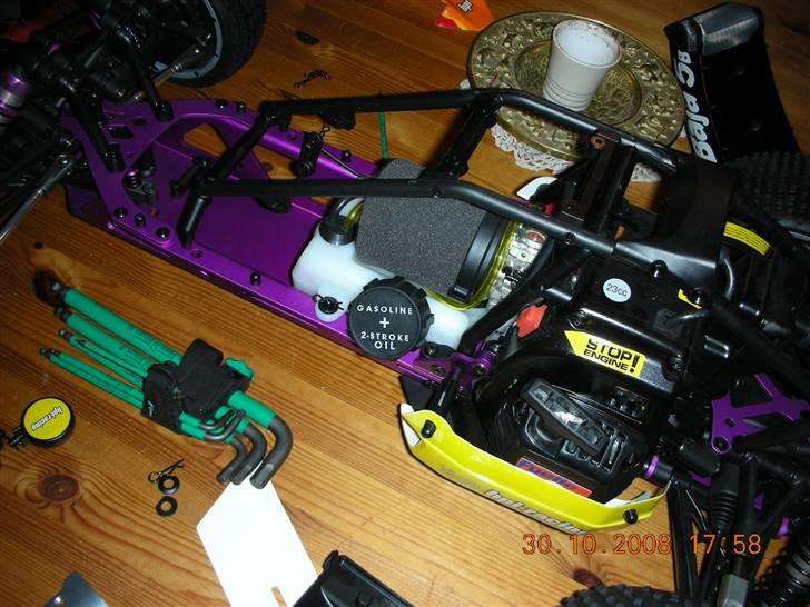 Buggy HPI Baja 5B "Byttet" - Splittet ad, skulle jo lige have Rhino4 osv i... billede 6