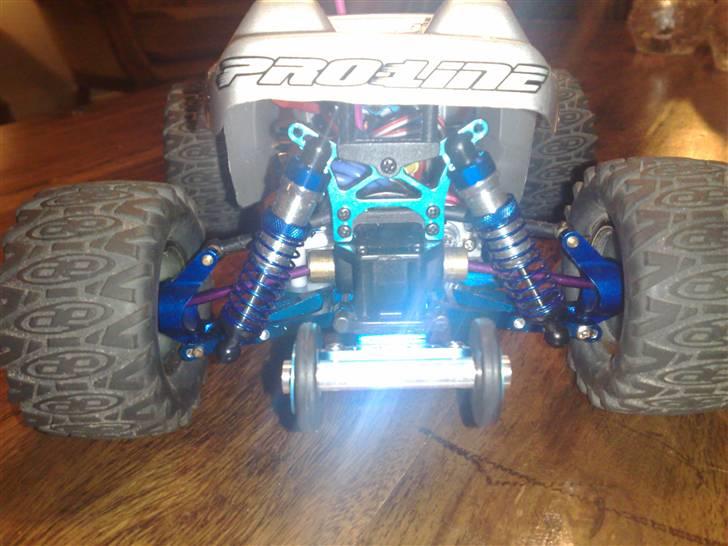 Off-Roader RC18MT alu. monster  - den frække.. billede 9