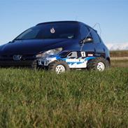 Off-Roader Cen Magnum NX (SOLGT)