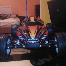 Off-Roader Traxxas Nitro Rustler
