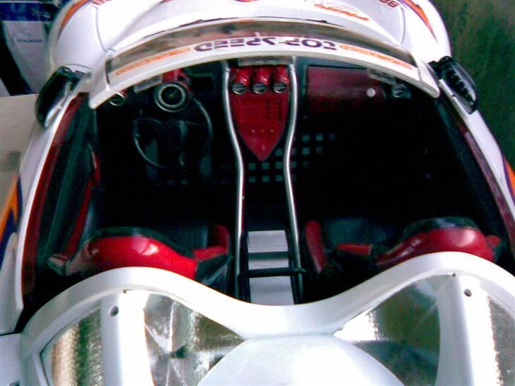 Bil Berserker - Inde i bilen billede 8