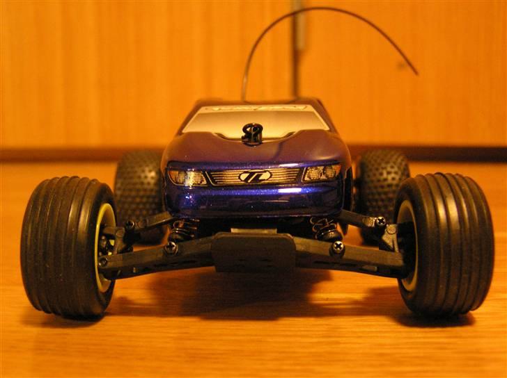 Truck Micro-T - håber at i syntes om den :P billede 1