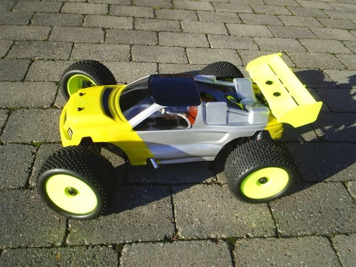 Truck Hong Nor X1crt Pro - Pro´en i lidt efterårssolskin..  ;) billede 1