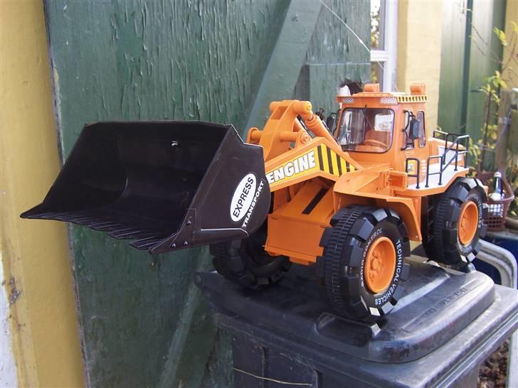 Lastbiler 92CM Monster Gummiged billede 3