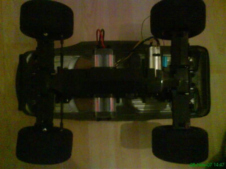 Off-Roader Bonzer Big Foot - Bilen nedefra :) billede 10