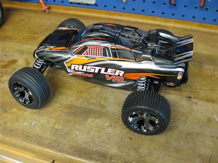 Truck Traxxas Rustler VXL - Helt standard billede 4