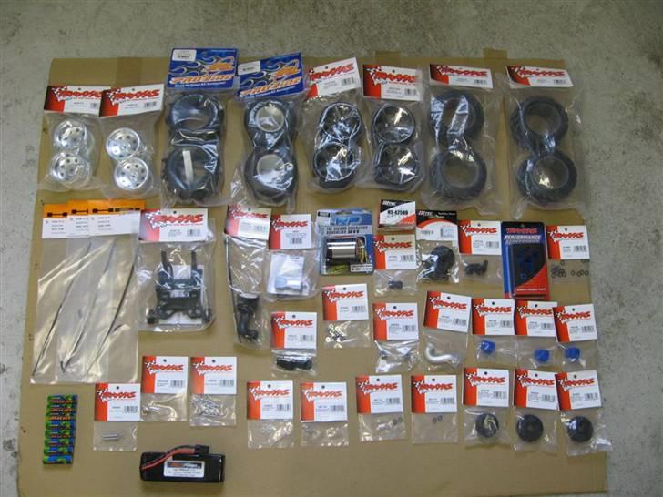 Truck Traxxas Rustler VXL - Dele jeg har haft med hjem fra Florida. Sparede en formue! billede 8