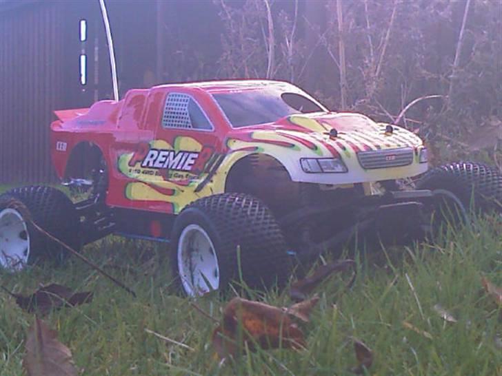 Off-Roader CEN NX Premier 4 - Her stoppede bilen så efter første tank på græs :) billede 6