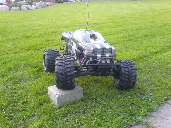 Truck Savage 3.5 nu 4.6 solgt billede 8