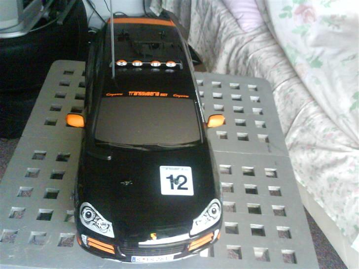 Off-Roader Tamiya Porsche Cayenne S billede 9