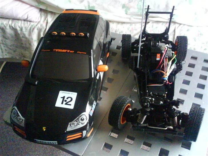 Off-Roader Tamiya Porsche Cayenne S billede 17