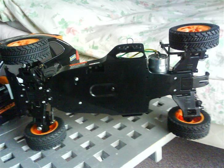 Off-Roader Tamiya Porsche Cayenne S billede 18