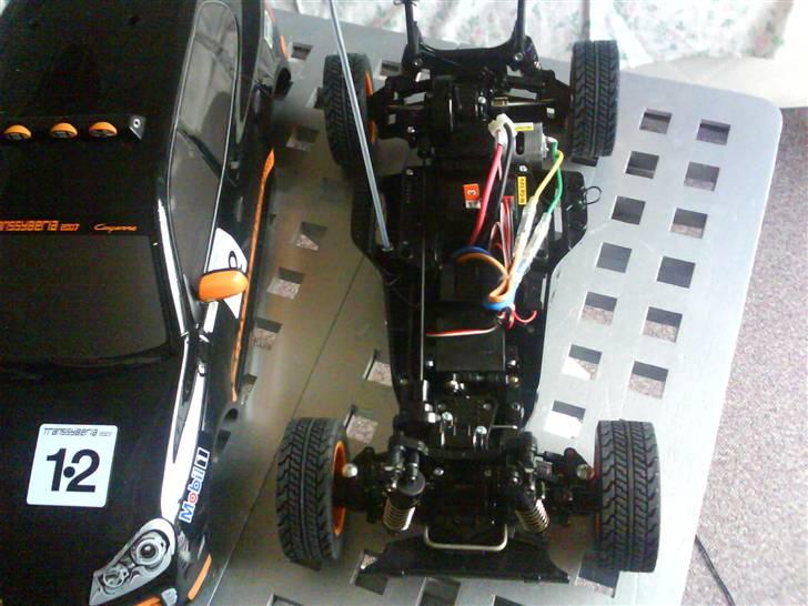 Off-Roader Tamiya Porsche Cayenne S billede 20